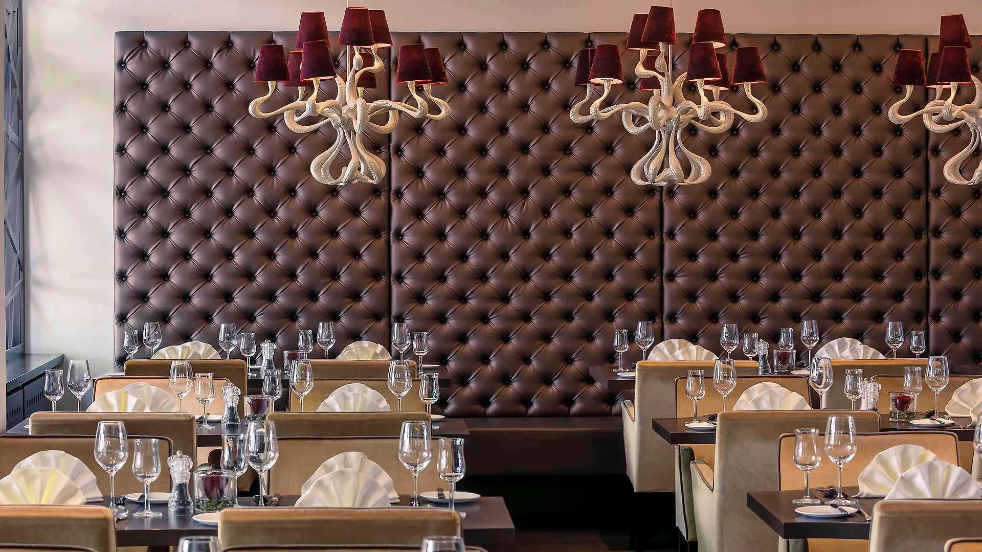**** Hotel Mercure Residenz Frankfurt Messe Frankfurt am Main Germany